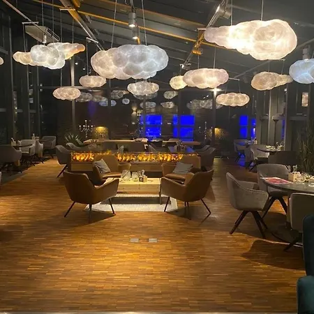 海纳公园酒店 酒店
